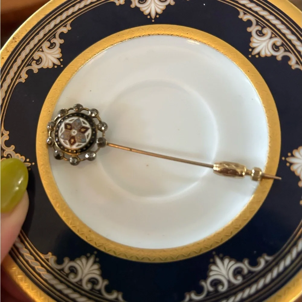 Vintage victorian enamel